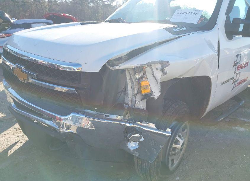 Photo 6 of 2013 Chevrolet Silverado 2500HD WORK TRUCK (VIN 1GB0CVCG8DF154508)