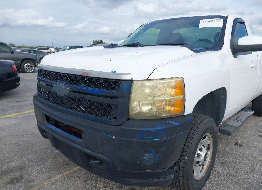 Photo 6 of 2013 Chevrolet Silverado 2500HD WORK TRUCK (VIN 1GB0CVCG9DF207703)