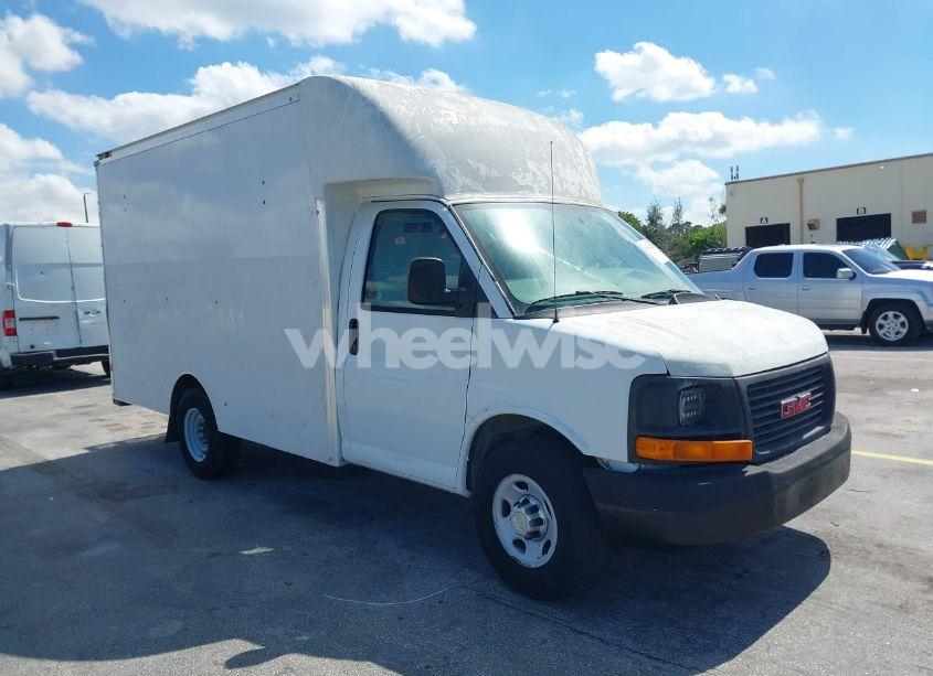 2014 Chevrolet Express CUTAWAY 3500 (VIN 1GB0G2BG2E1132359) main photo