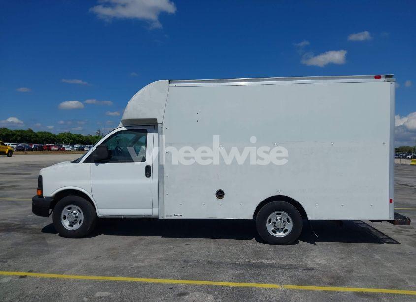 Photo 14 of 2014 Chevrolet Express CUTAWAY 3500 (VIN 1GB0G2BG2E1132359)