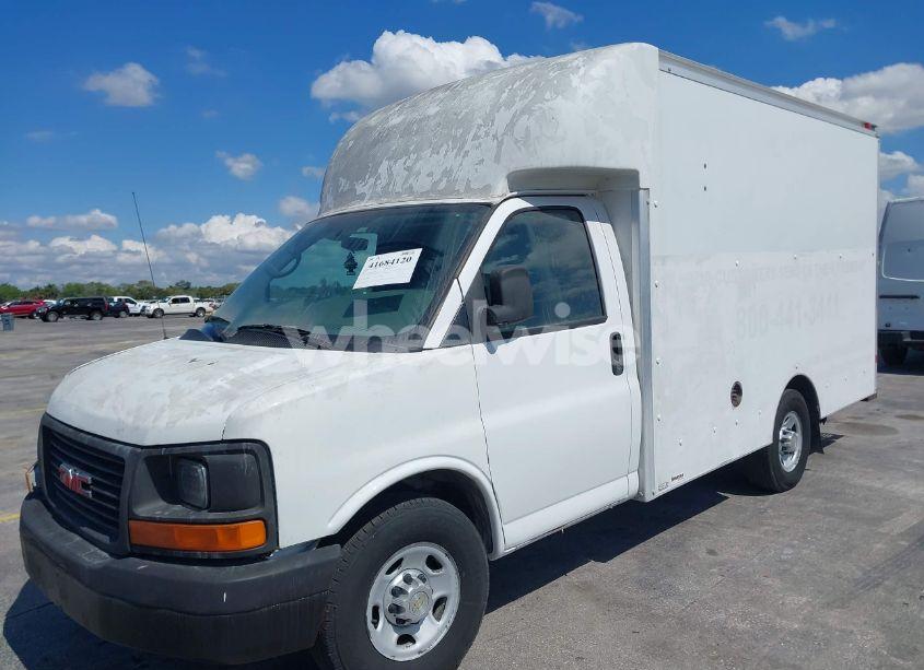 Photo 2 of 2014 Chevrolet Express CUTAWAY 3500 (VIN 1GB0G2BG2E1132359)