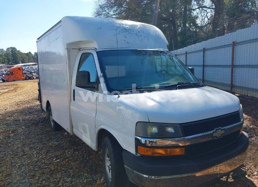2014 Chevrolet Express CUTAWAY WORK VAN (VIN 1GB0G2CA0E1214181) main photo