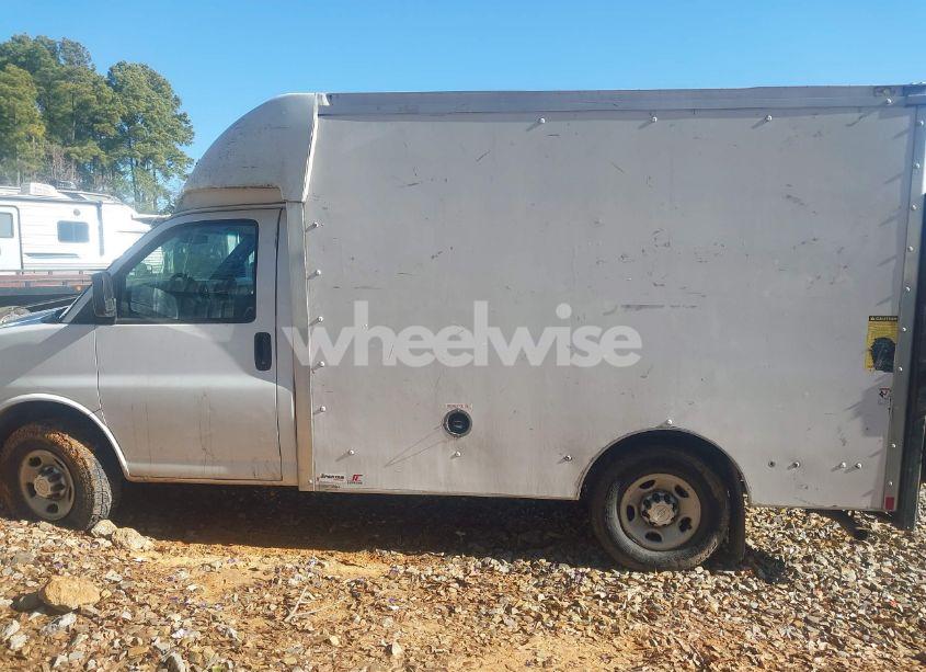 Photo 16 of 2014 Chevrolet Express CUTAWAY WORK VAN (VIN 1GB0G2CA0E1214181)