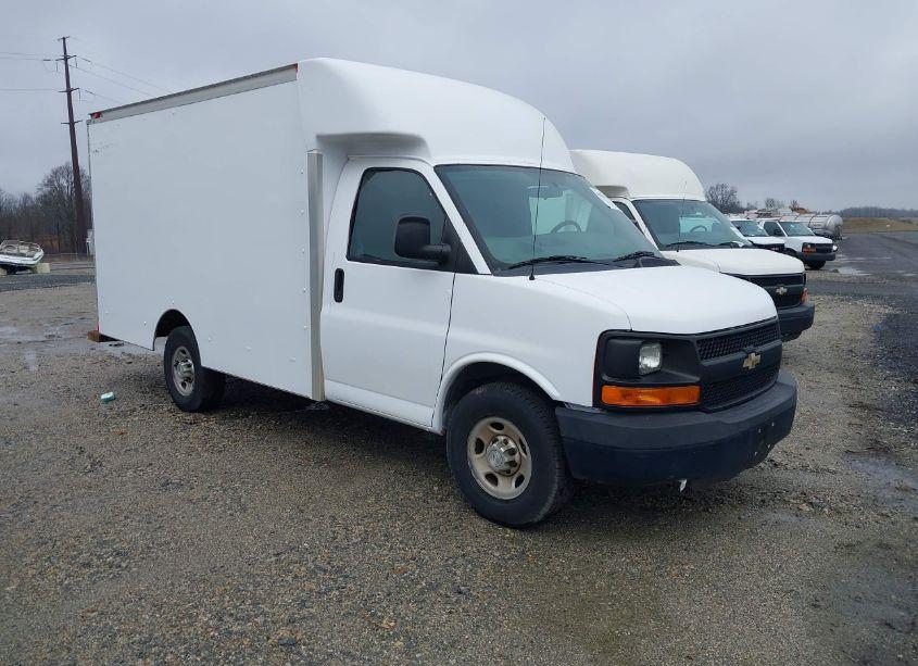 2014 Chevrolet Express CUTAWAY 3500 (VIN 1GB0G2CA7E1213139) main photo