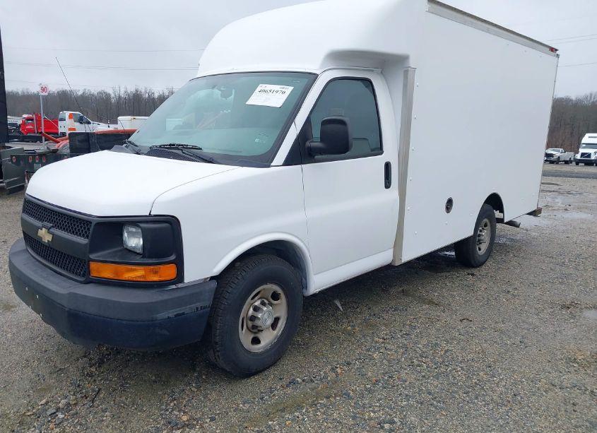 Photo 2 of 2014 Chevrolet Express CUTAWAY 3500 (VIN 1GB0G2CA7E1213139)