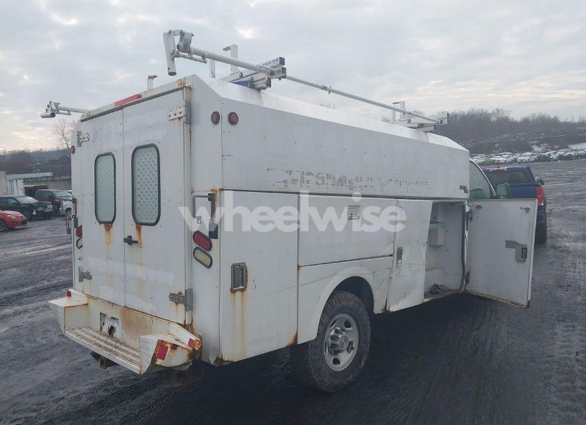 Photo 4 of 2014 Chevrolet Express CUTAWAY WORK VAN (VIN 1GB0G2CG7E1138110)