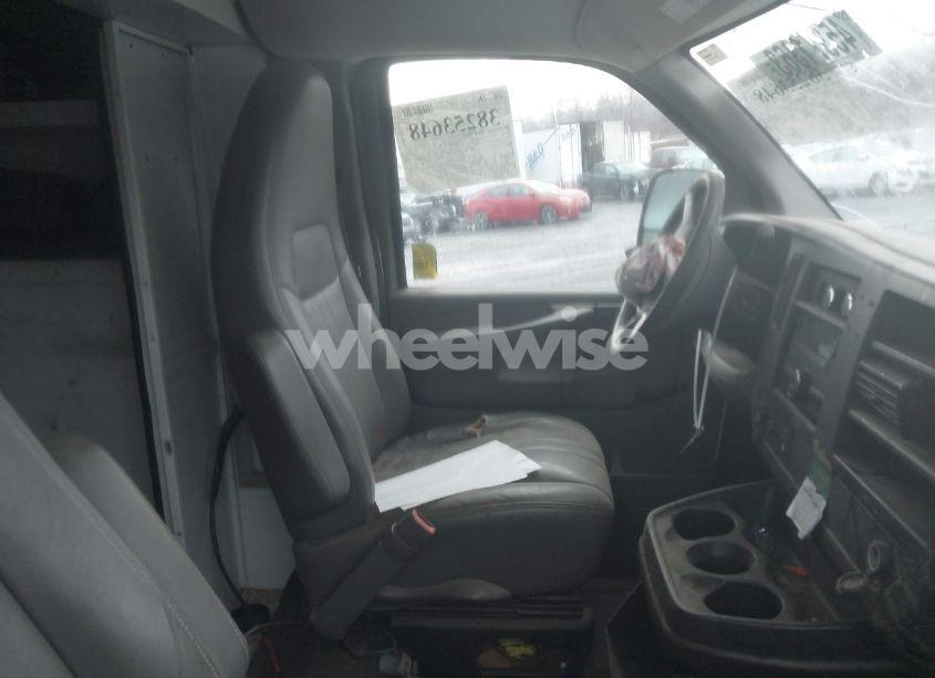 Photo 5 of 2014 Chevrolet Express CUTAWAY WORK VAN (VIN 1GB0G2CG7E1138110)