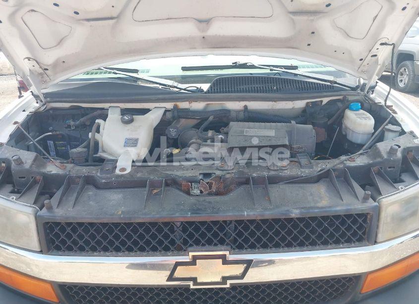 Photo 9 of 2011 Chevrolet Express CUTAWAY WORK VAN (VIN 1GB0G2CG8B1138323)