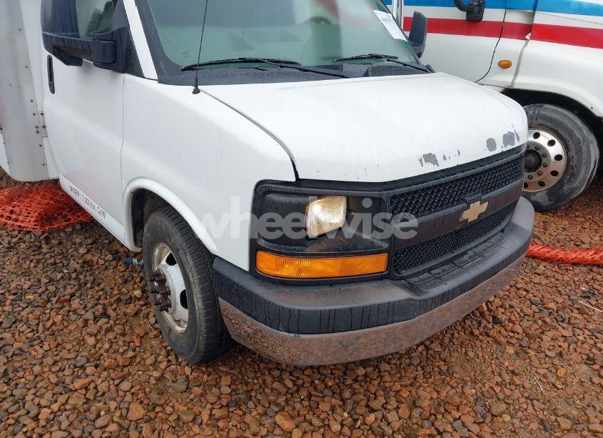Photo 11 of 2012 Chevrolet Express CUTAWAY WORK VAN (VIN 1GB0G3CG4C1175568)