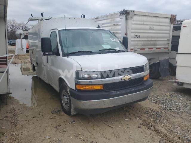 2022 CHEVROLET EXPRESS G3500 (VIN 1GB0GRF76N1177758) main photo