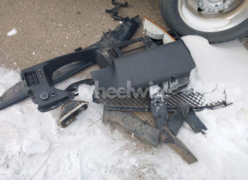 Photo 12 of 2017 Chevrolet Express CUTAWAY WORK VAN (VIN 1GB0GRFG1H1132053)