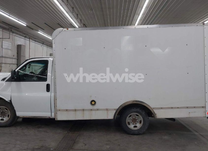 Photo 16 of 2017 Chevrolet Express CUTAWAY WORK VAN (VIN 1GB0GRFG1H1132053)