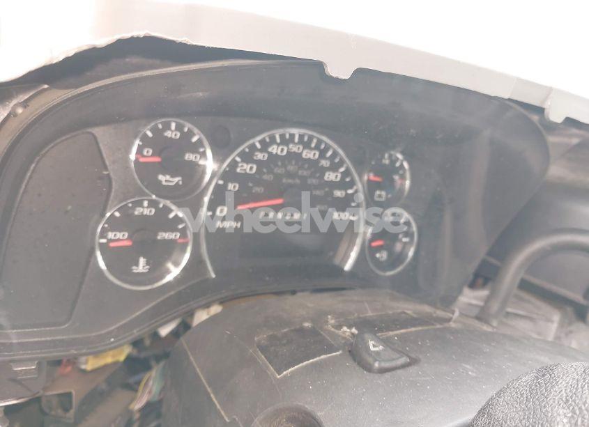 Photo 5 of 2017 Chevrolet Express CUTAWAY WORK VAN (VIN 1GB0GRFG1H1132053)