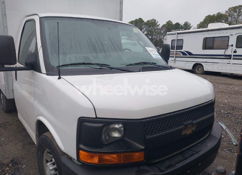 Photo 12 of 2017 Chevrolet Express CUTAWAY WORK VAN (VIN 1GB0GRFG4H1203441)