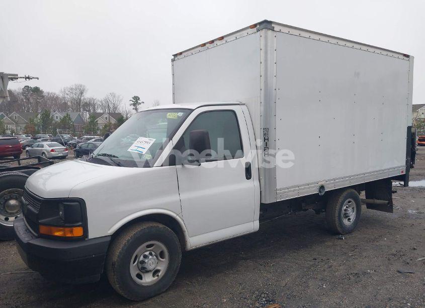 Photo 2 of 2017 Chevrolet Express CUTAWAY WORK VAN (VIN 1GB0GRFG4H1203441)