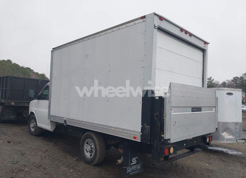 Photo 3 of 2017 Chevrolet Express CUTAWAY WORK VAN (VIN 1GB0GRFG4H1203441)