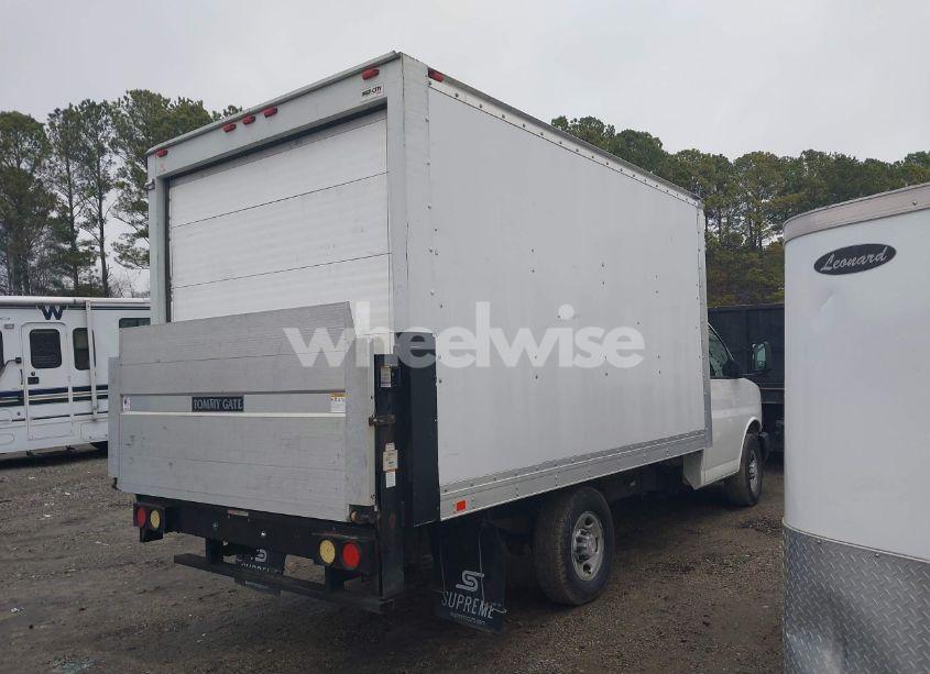 Photo 4 of 2017 Chevrolet Express CUTAWAY WORK VAN (VIN 1GB0GRFG4H1203441)