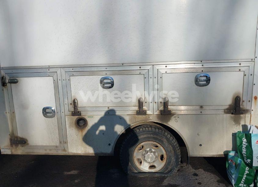 Photo 13 of 2017 Chevrolet Express CUTAWAY WORK VAN (VIN 1GB0GRFG4H1227884)