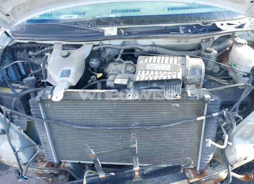 Photo 9 of 2017 Chevrolet Express CUTAWAY WORK VAN (VIN 1GB0GRFG4H1227884)