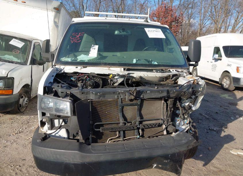 Photo 11 of 2020 Chevrolet Express CUTAWAY WORK VAN (VIN 1GB0GRFG6L1211968)