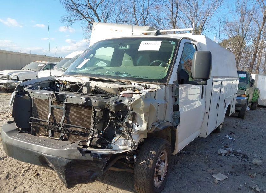 Photo 12 of 2020 Chevrolet Express CUTAWAY WORK VAN (VIN 1GB0GRFG6L1211968)