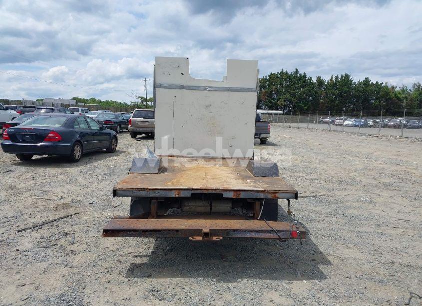 Photo 15 of 2017 Chevrolet Express CUTAWAY WORK VAN (VIN 1GB0GRFG9H1298742)