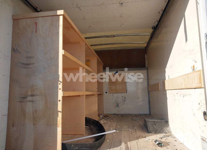 Photo 8 of 2019 Chevrolet Express CUTAWAY WORK VAN (VIN 1GB0GRFG9K1179273)