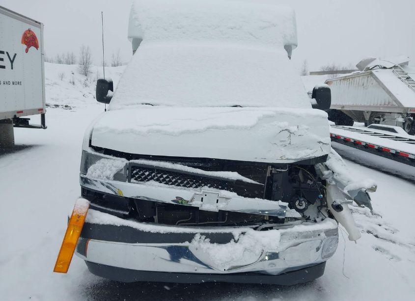 Photo 12 of 2020 Chevrolet Express CUTAWAY WORK VAN (VIN 1GB0GRFG9L1151703)