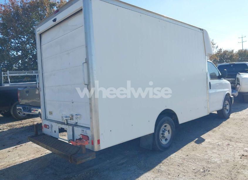 Photo 4 of 2016 Chevrolet Express CUTAWAY 3500 (VIN 1GB0GRFGXG1305518)