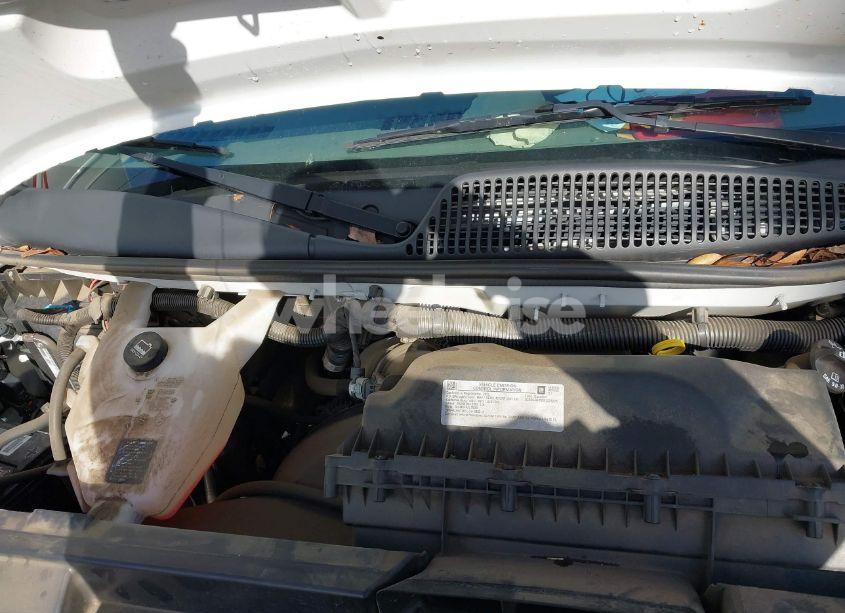 Photo 9 of 2021 Chevrolet Express CUTAWAY WORK VAN (VIN 1GB0GRFP2M1233225)