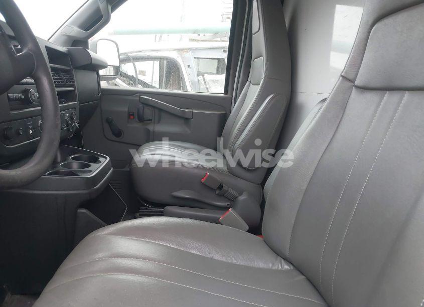 Photo 7 of 2019 Chevrolet Express CUTAWAY WORK VAN (VIN 1GB0GRFP4K1146133)