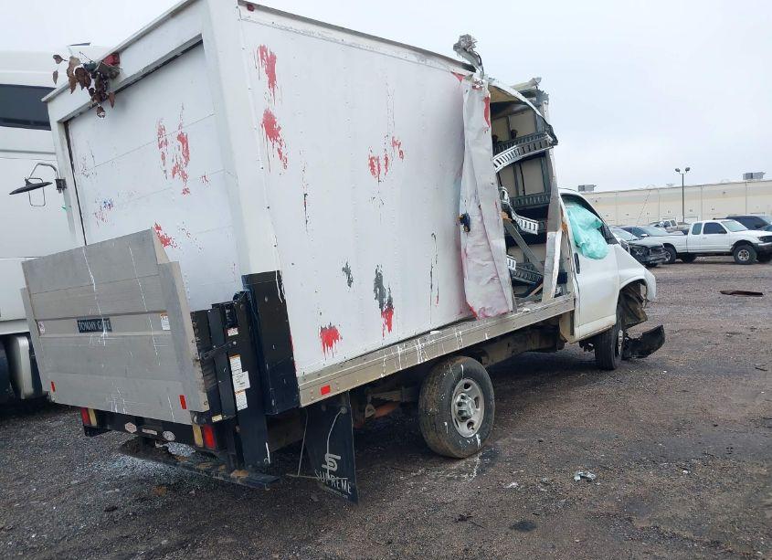 Photo 4 of 2019 Chevrolet Express CUTAWAY WORK VAN (VIN 1GB0GRFP5K1370561)