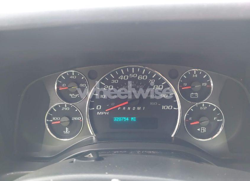 Photo 5 of 2019 Chevrolet Express CUTAWAY WORK VAN (VIN 1GB0GRFP8K1141419)