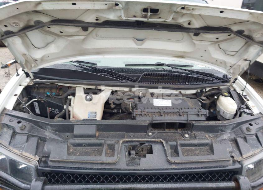 Photo 9 of 2019 Chevrolet Express CUTAWAY WORK VAN (VIN 1GB0GRFP8K1141419)