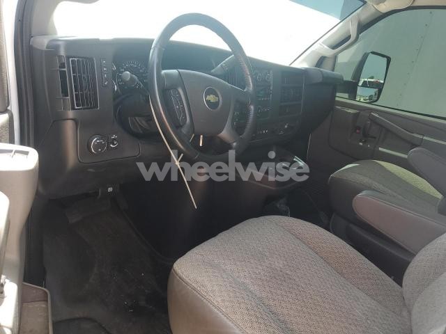 Photo 4 of 2023 CHEVROLET 3500 EXPRESS (VIN 1GB0GRFP8P1120075)