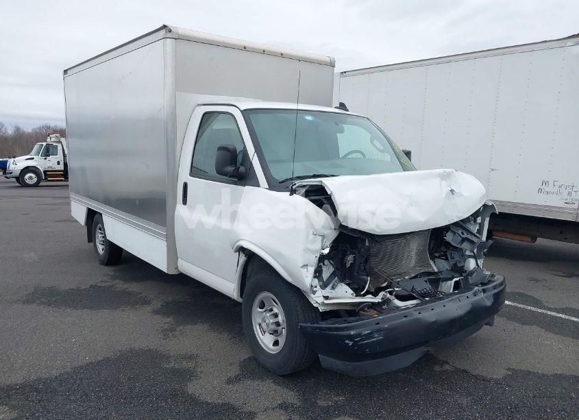 2023 Chevrolet Express CUTAWAY WORK VAN (VIN 1GB0GSF70P1186241) main photo