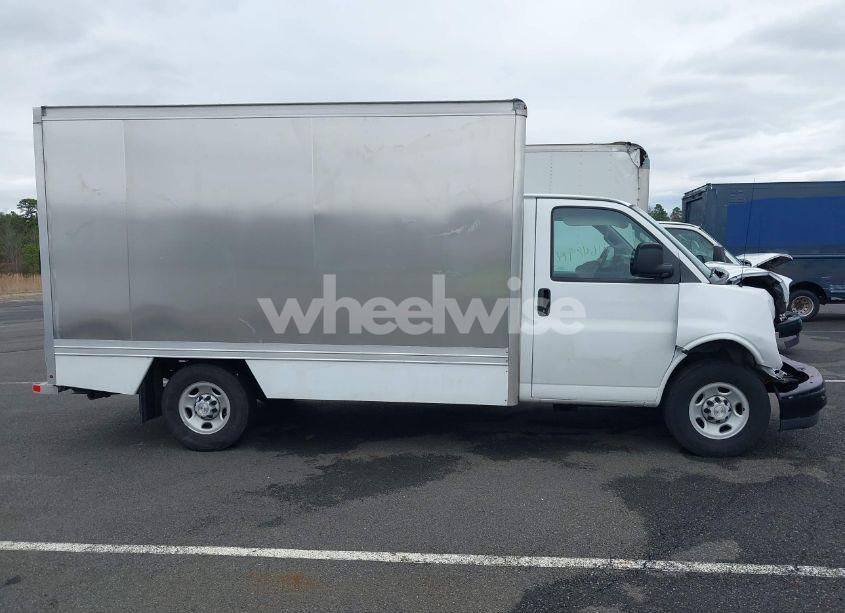 Photo 13 of 2023 Chevrolet Express CUTAWAY WORK VAN (VIN 1GB0GSF70P1186241)