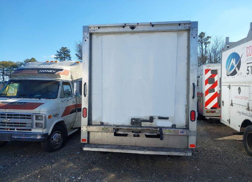 Photo 14 of 2023 Chevrolet Express CUTAWAY WORK VAN (VIN 1GB0GSF74P1112031)