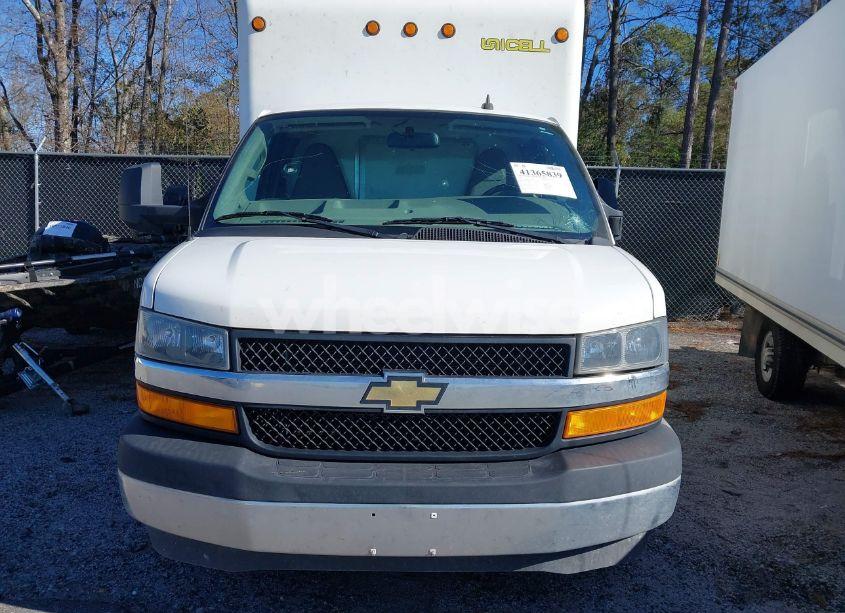 Photo 12 of 2020 Chevrolet Express CUTAWAY WORK VAN (VIN 1GB0GSFG0L1206045)