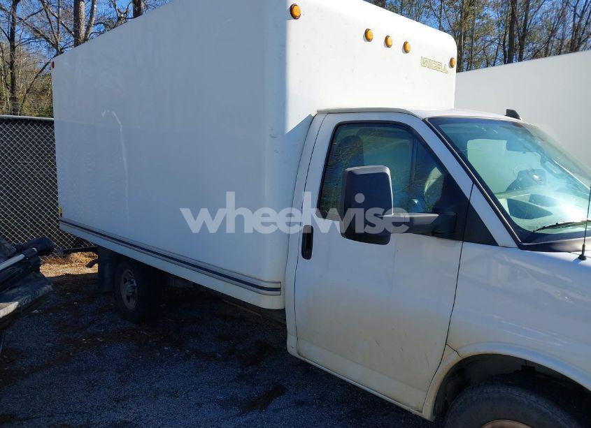 Photo 13 of 2020 Chevrolet Express CUTAWAY WORK VAN (VIN 1GB0GSFG0L1206045)