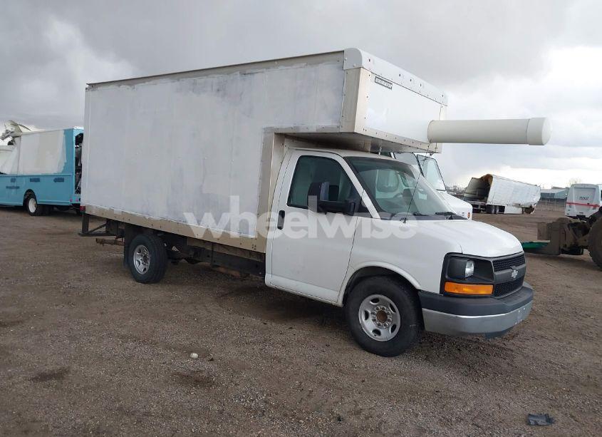 2016 Chevrolet Express CUTAWAY 3500 (VIN 1GB0GSFG4G1158653) main photo