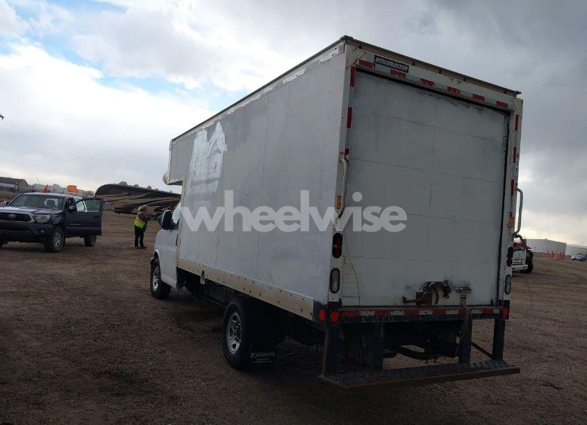 Photo 3 of 2016 Chevrolet Express CUTAWAY 3500 (VIN 1GB0GSFG4G1158653)