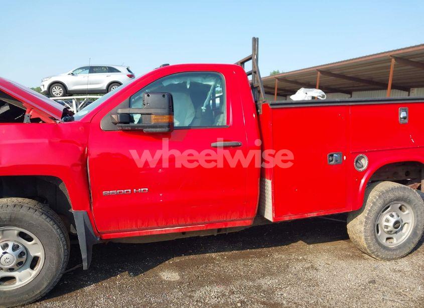 Photo 14 of 2016 Chevrolet Silverado 2500HD WT (VIN 1GB0KUEG7GZ242267)