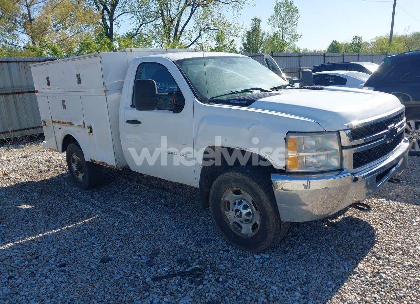 2011 Chevrolet Silverado 2500HD WORK TRUCK (VIN 1GB0KVCG1BF190914) main photo