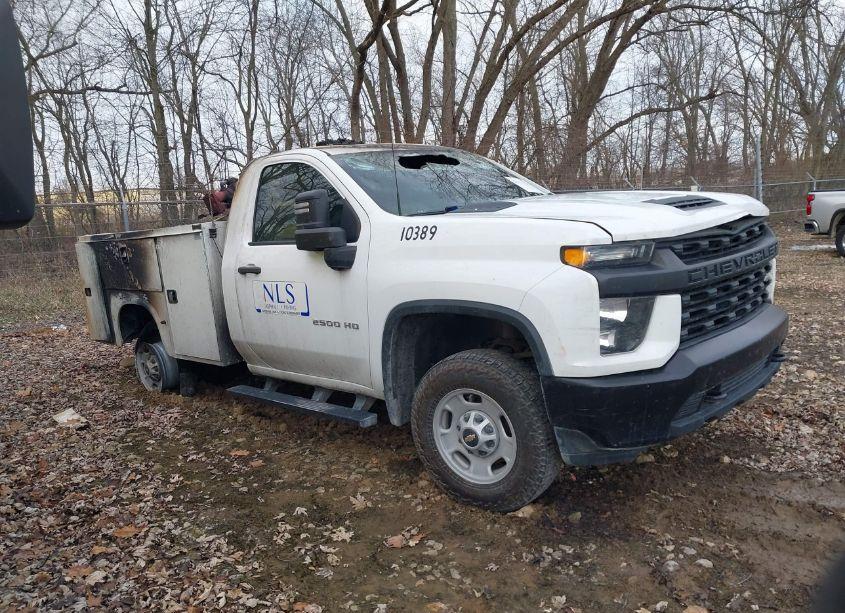2021 Chevrolet Silverado - Photo 1