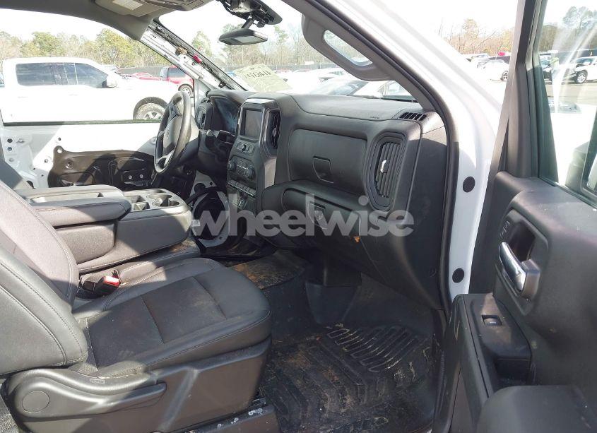 Photo 5 of 2024 Chevrolet Silverado 2500HD 2WD LONG BED WORK TRUCK (VIN 1GB0WLE78RF299645)