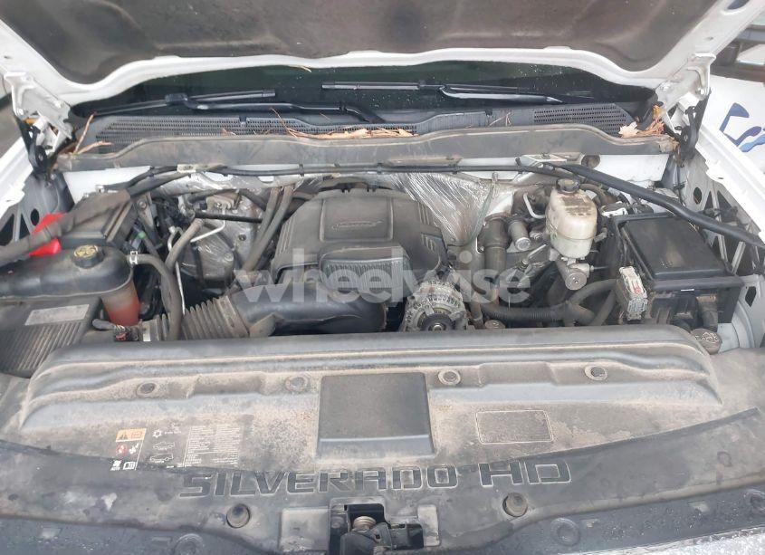 Photo 10 of 2016 Chevrolet Silverado 2500HD WT (VIN 1GB1CUEG0GF261679)