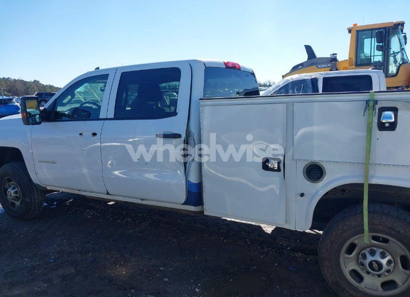 Photo 14 of 2016 Chevrolet Silverado 2500HD WT (VIN 1GB1CUEG0GF261679)