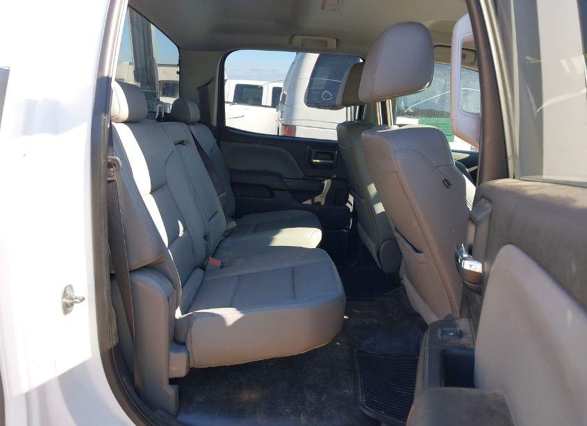 Photo 7 of 2017 Chevrolet Silverado 2500HD (VIN 1GB1CUEG6HF122142)