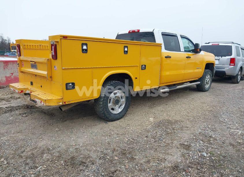 Photo 4 of 2019 Chevrolet Silverado 2500HD LT (VIN 1GB1KSEG4KF201713)